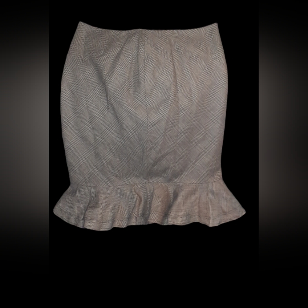 Womens Size 12 Nwt Chaps Skirt. Bel Air Black pearl.